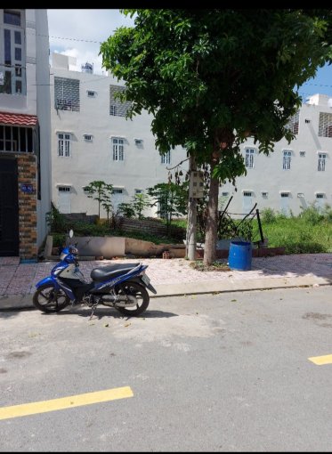 Cần mua đất trong khu trung tâm hành chính Dĩ An, Bình Dương. 0968 920 789