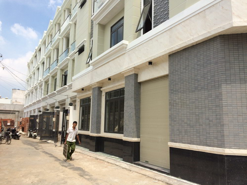 Mua nhà xây sẵn