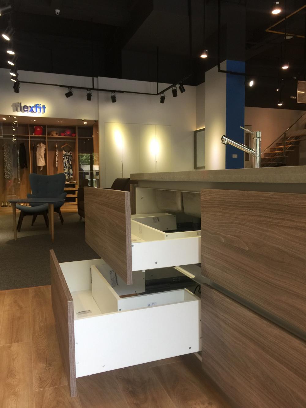 tối đa hóa sức chứa của tủ bếp