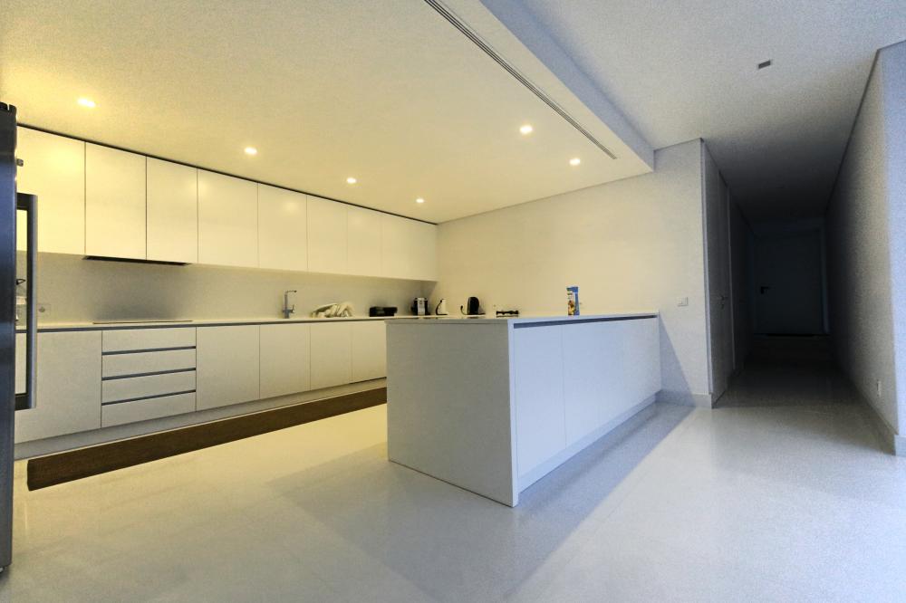 sàn linoleum lát bếp
