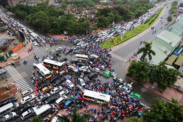 Thuê mặt bằng kinh doanh ở giao lộ