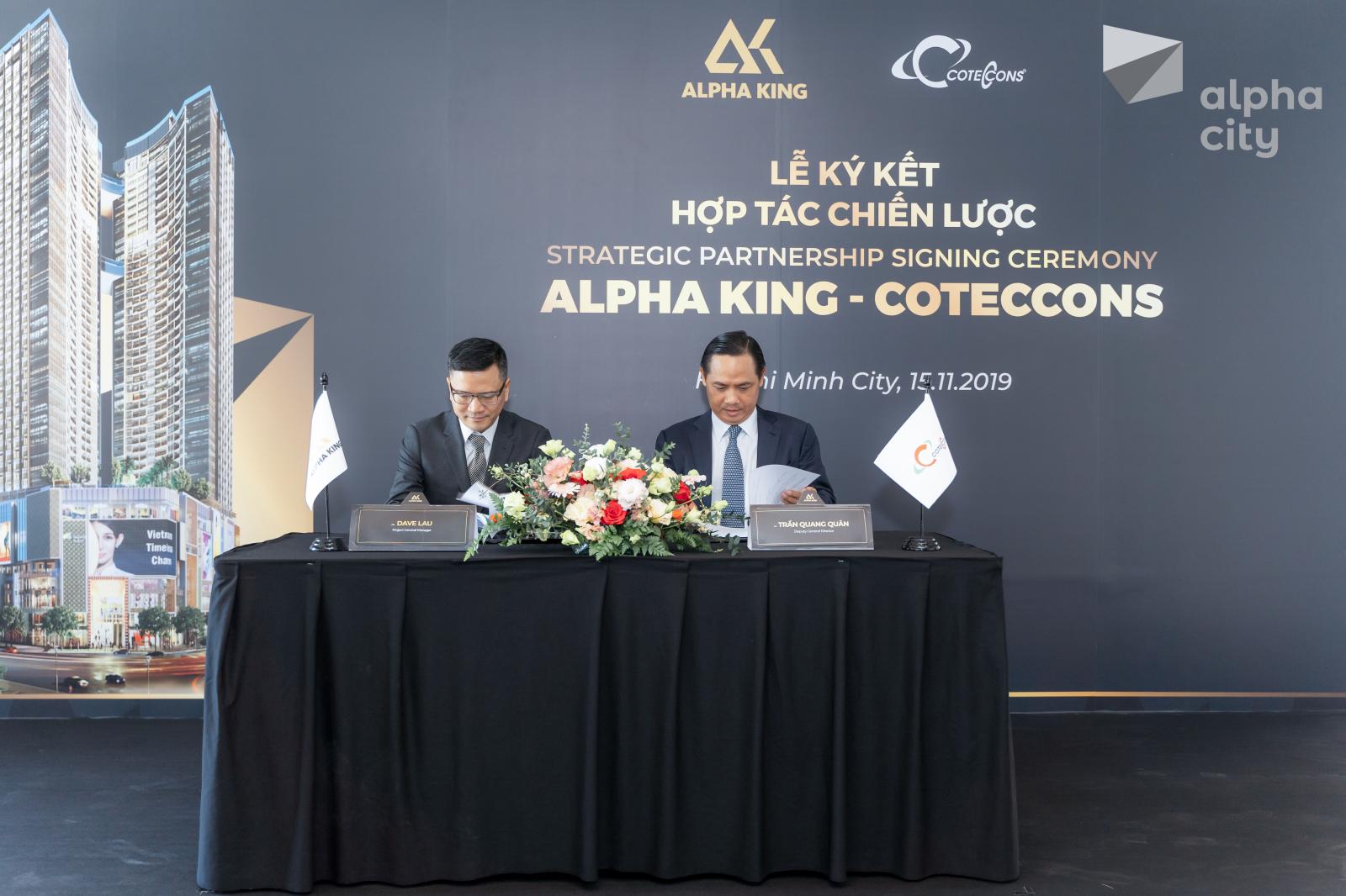 Alpha King và Coteccons ký kết