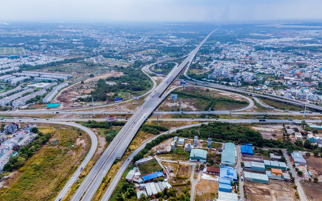 thành phố phía Đông nhìn từ trên cao