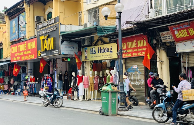 hàng loạt nhà phố có cửa hàng kinh doanh ở tầng 1