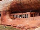                          Ngôi nhà tiện nghi bên trong một hang động tại Mỹ                     